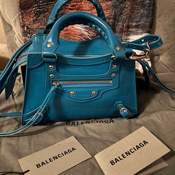 ✨Balenciaga Neo Classic Crocodile Embossed Mini Shoulder Bag✨like new - Picture 8 of 10